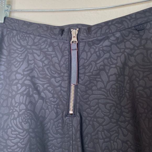 Lululemon Good to Go blockade black zip back skirt ?size - Picture 8 of 11